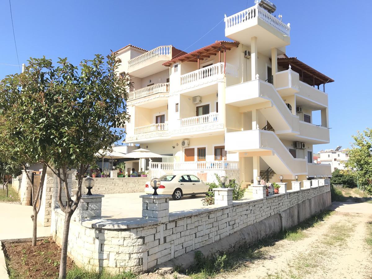 Apartments Luis Ksamil Exterior photo